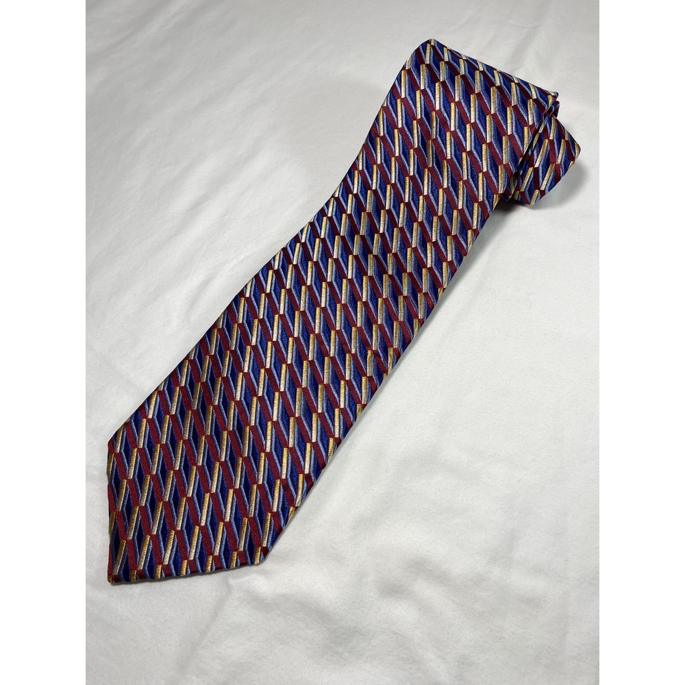 XMI Platinum Multicolored Geometric 100% Silk Hand Made In‎ USA Tie EUC